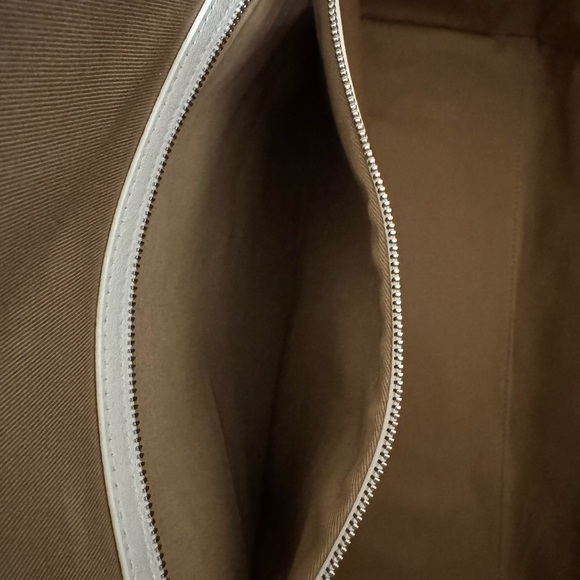 MCM White Multicolor Logo Tote Bag - Picture 8 of 9